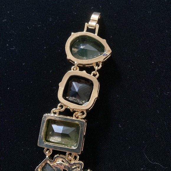 Multi-stone wide link bracelet GP over base-metal 16 assorted stones 7”x1 3/4” - Picture 9 of 10